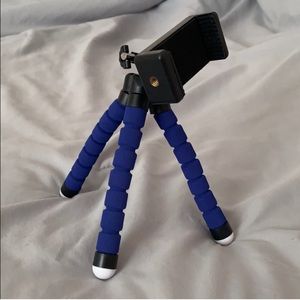 🌷x3 for $20🌷 Bendable Cell Phone Tripod